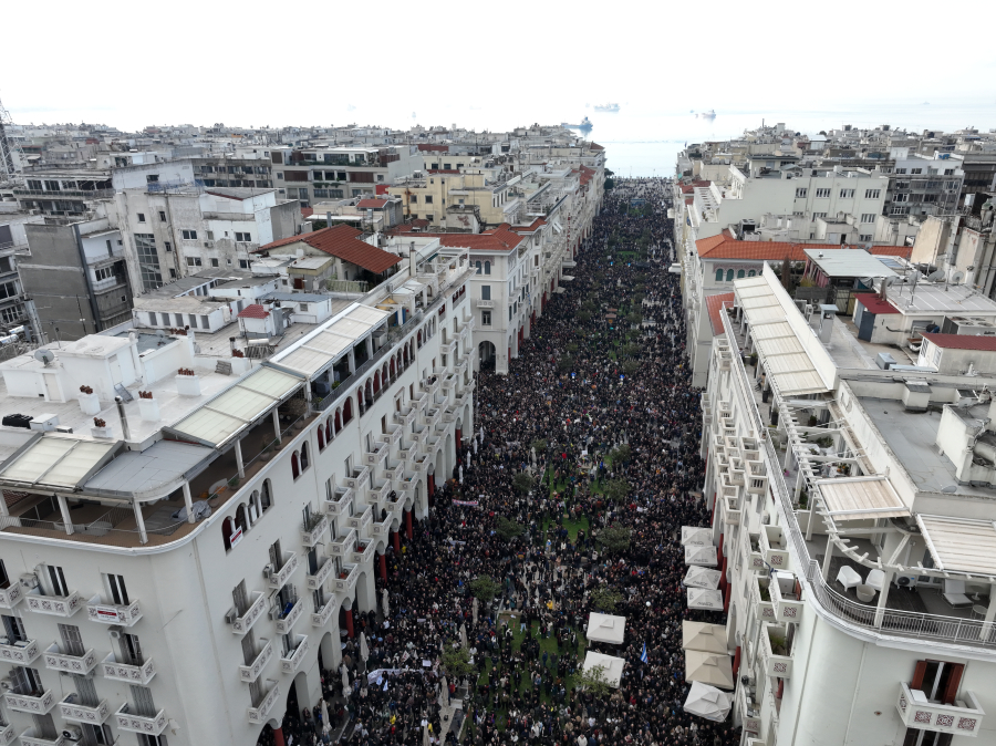 «Βούλιαξαν» όλες οι πόλεις της Ελλάδας ζητώντας «οξυγόνο»: Liveblog με τις συγκεντρώσεις