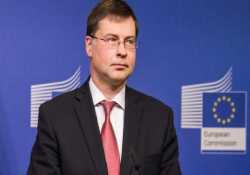 Ντομπρόβσκις: Πολιτική θέληση για να κλείσει η αξιολόγηση