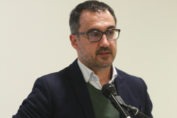 Χαρίτσης: Ο Μητσοτάκης έταξε ψίχουλα - Δαιμονοποίηση των αγωνιζόμενων αγροτών και τελεσίγραφα