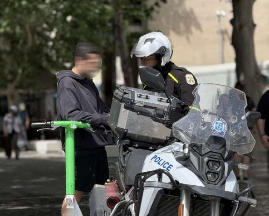 Τροχαία: Πάνω από 2.100 παραβάσεις για μη χρήση κράνους την τελευταία εβδομάδα