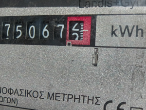 Χαμός με τις διακοπές ρεύματος στη Χαλκιδική, επιχειρηματίες κατέθεσαν αγωγή και ζητούν λύση
