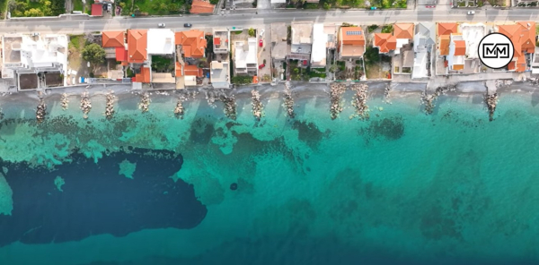 Το χωριό με τα κρυστάλλινα νερά 1,5 ώρα από την Αθήνα