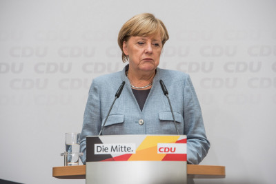 Διάγγελμα Μέρκελ για τη νέα χρονιά: Η Γερμανία δεν έχει ξεπεράσει την ιστορική κρίση της πανδημίας