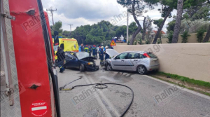 Ραφήνα: Σοβαρό τροχαίο κοντά στο Κολυμβητήριο – Τέσσερις τραυματίες - Έκλεισε ο δρόμος