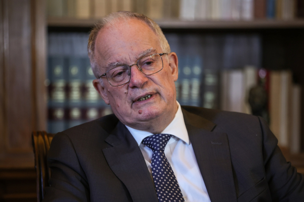 O K. Τασούλας διόρθωσε το λάθος με τον Δήμο Αθηναίων