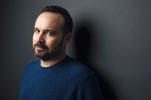 Ο Κώστας Μακεδόνας ετοιμάζει νέο άλμπουμ - Με ποιον κορυφαίο στιχουργό θα συνεργαστεί