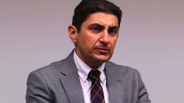 Περιοδεία του γραμματέα της ΝΔ Λ. Αυγενάκη στις Κυκλάδες