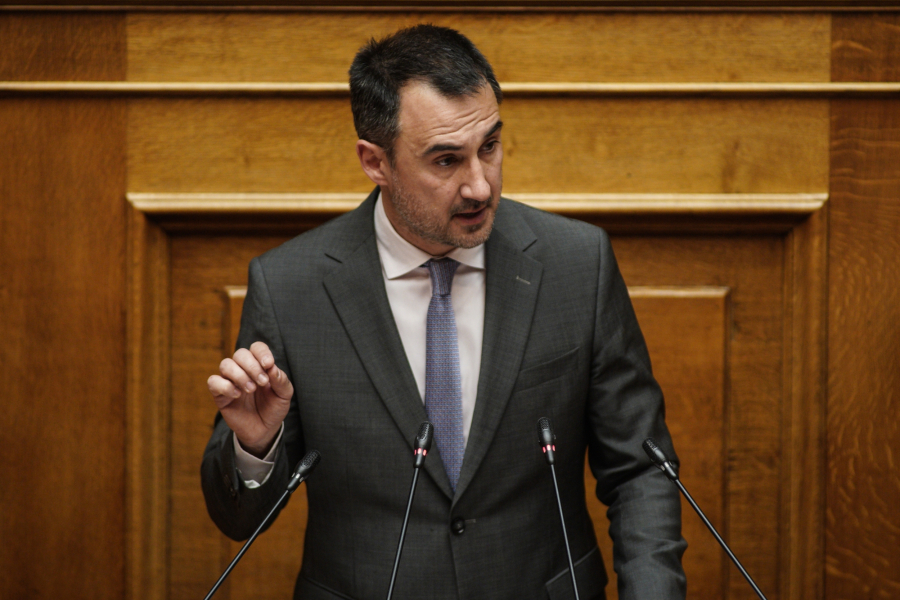 Ερώτηση Χαρίτση για τα «λουκέτα» σε καταστήματα των ΕΛ.ΤΑ στην περιφέρεια