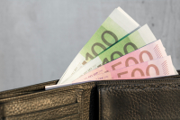 «Τέλος» το χαρτονόμισμα 500 ευρώ: Δεν θα υπάρχει στα νέα - Τι γίνεται με όσα κυκλοφορούν