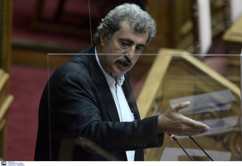 «Απολογία» Πολάκη για το τραπέζι στα Χανιά - Η νέα ανάρτηση στο Facebook