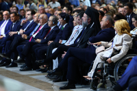 Επίδομα 500 ευρώ τα Χριστούγεννα για τους δημόσιους υπαλλήλους
