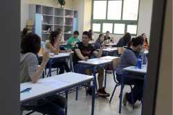 Πανελλαδικές 2015: Κάθε τεκμηριωμένη απάντηση στην Νεοελληνική Γλώσσα είναι αποδεκτή