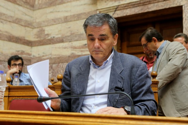 Τσακαλώτος: Θα υπάρχουν γκρίζες ζώνες όταν θα φύγουμε από το μνημόνιο