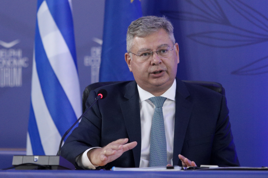 Υπέρ ενός ρεαλιστικού ενεργειακού σχεδιασμού ο Ανδρέας Σιάμισιης – Τα σχέδια της HELLENiQ ENERGY