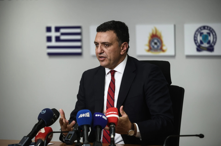 Κικίλιας για φωτιές: Ζούμε πολύ επικίνδυνες ημέρες, ο λόγος που ξέφυγε η φωτιά στη Ρόδο