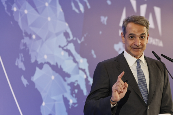 Μητσοτάκης: Ο πατριωτισμός της ευθύνης διαψεύδει τις ηττοπαθείς γκρίνιες