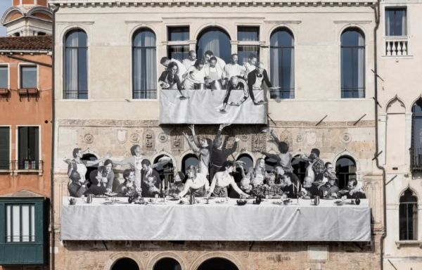 Άνοιξε η 61η Μπιενάλε της Βενετίας, παρά τις διαμαρτυρίες για Ρωσία και Ισραήλ