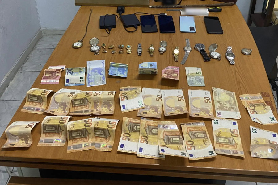 Εξαρθρώθηκε συμμορία για κλοπές σε Δάφνη και Ηλιούπολη