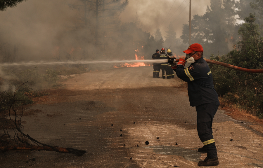 Πολύ υψηλός κίνδυνος πυρκαγιάς αύριο σε αυτές τις περιοχές - Ανάμεσά τους και η Αττκή