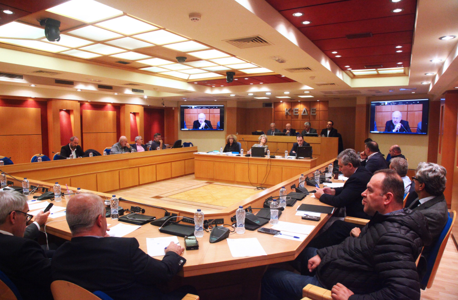 Αντίθετη η ΚΕΔΕ με τις νέες ρυθμίσεις εκμίσθωσης παραλιών