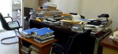 Με πλαστά πτυχία 63 υπάλληλοι του Δήμου Αθηναίων