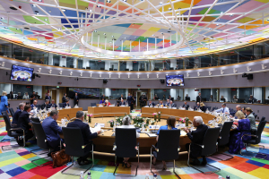 Σύνοδος Κορυφής: Η Ευρώπη πρέπει να καταστεί πιο κυρίαρχη και υπεύθυνη για την άμυνα, καλύτερα εξοπλισμένη