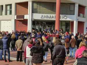 Εύοσμος: Συγκέντρωση διαμαρτυρίας κατά του lockdown (vids)