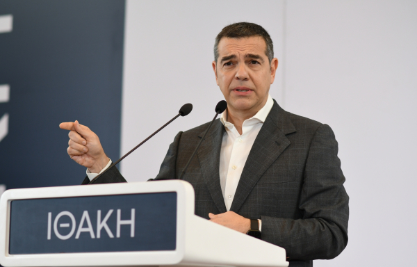 Τσίπρας για επίθεση στο Ιράν: Η ελληνική κυβέρνηση θα έπρεπε να υποστηρίζει πρωτοβουλίες για την ειρήνη