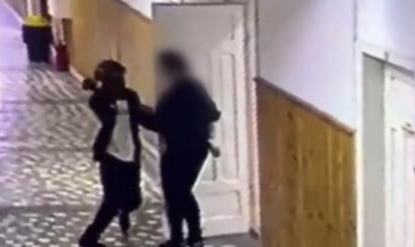 Ρουμανία: 13χρονος επιτέθηκε με μαχαίρι σε σχολείο - Δύο τραυματίες