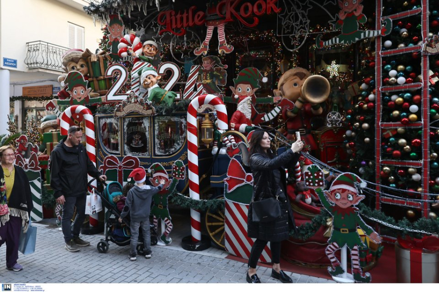 Κλειστά τα εμπορικά καταστήματα σήμερα – Το εορταστικό ωράριο μέχρι την Πρωτοχρονιά