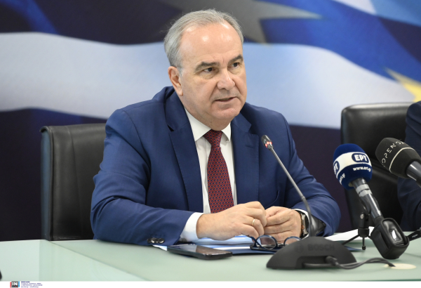 Παπαθανάσης για Market Pass: Μέχρι τέλος Φεβρουαρίου τα χρήματα στους λογαριασμούς