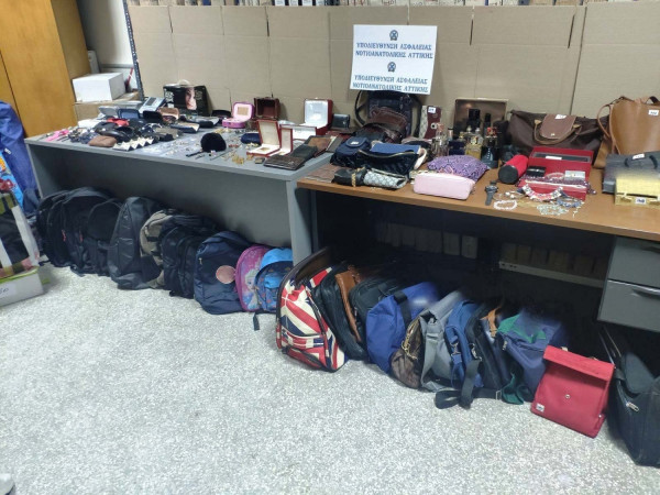 «Χτυπούσαν» σταθμευμένα αυτοκίνητα - Πώς αντέγραφαν τους κωδικούς των συναγερμών