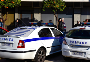 Σύλληψη 68χρονου ιερέα που ασελγούσε κατ'επανάληψη εναντίον 12χρονου στη Σαλαμίνα