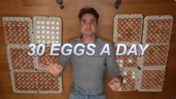 Έφαγε 900 αυγά σε 1 μήνα: Τι απίστευτο συνέβη στο σώμα του
