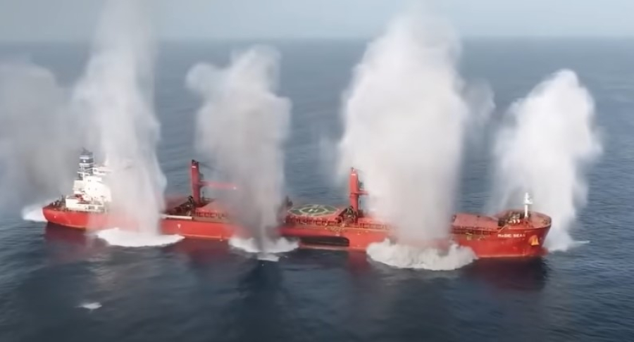 Κλιμάκωση από τους Χούθι: Θα χτυπούν όλα τα πλοία εταιρειών που συνδέονται με το Ισραήλ, ανεξαρτήτως σημαίας