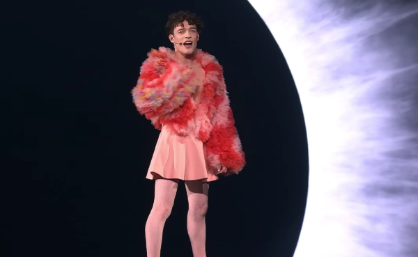 Eurovision: Το Nemo επιστρέφει το τρόπαιο λόγω της συμμετοχής του Ισραήλ