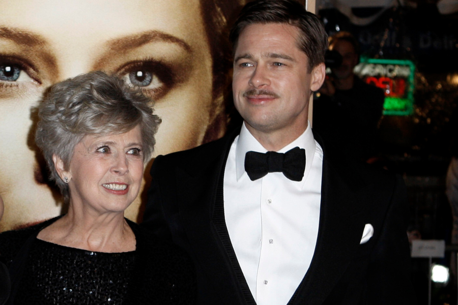 Πέθανε η μητέρα του Μπραντ Πιτ