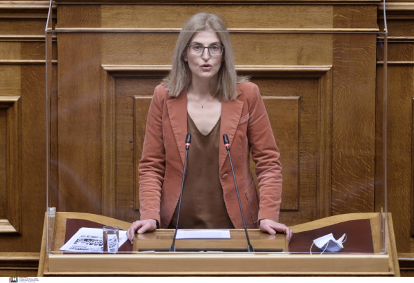 Δώρα Αυγέρη κατά κυβέρνησης για ΑΔΑΕ: Νέο «πραξικόπημα» για να συνεχιστεί η ομερτά με τις υποκλοπές