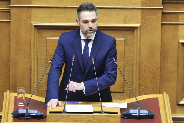 Στην εκδήλωση Τσίπρα ο Σαρακιώτης: «Βλέπω με πολύ μεγάλο ενδιαφέρον τη νέα προσπάθεια»