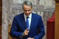 Greek Government Gets Minimal Polling Lift From New Economic Package