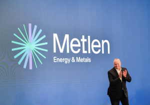 Πότε «κλείδωσε» η ονομασία Metlen Energy &amp; Metals, το videoclub, οι ΑΠΕ και οι τραπεζίτες και γιατί η Γκάνα κρύβει ένα θησαυρό