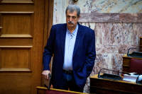 Πολάκης: «Να το φας το pass Μητσοτάκη!»