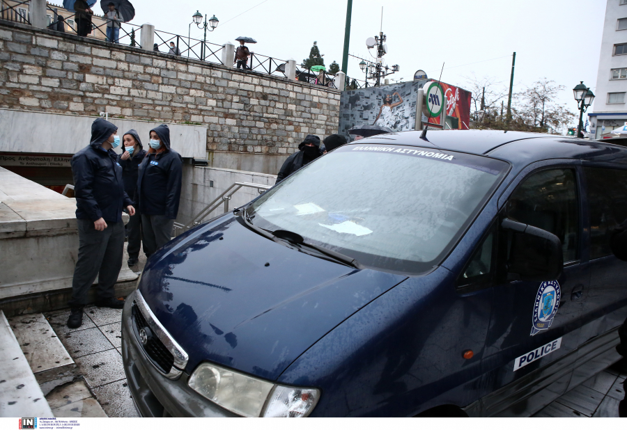 Χωρίς μετρό και ηλεκτρικό όλη η Αθήνα μετά από τηλεφώνημα για βόμβα
