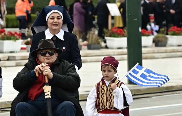 25η Μαρτίου: Live η στρατιωτική παρέλαση στην Αθήνα