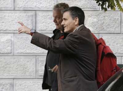 Σε εξέλιξη η συνάντηση - απολογισμός του οικονομικού επιτελείου με το κουαρτέτο