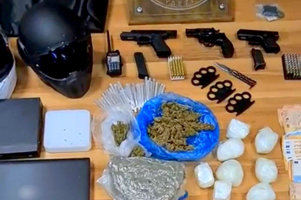 Εξιχνιάστηκε η έκρηξη σε βενζινάδικο στο κέντρο της Αθήνας, επτά συλλήψεις από την ΕΛΑΣ (βίντεο, εικόνες)