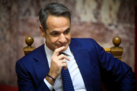 Στο μυαλό του πρωθυπουργού - Τι θα γείρει στην πλάστιγγα των εκλογών