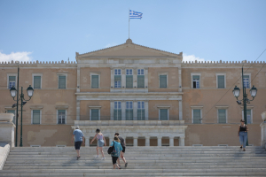 Δημοσκόπηση Metron Analysis: Συντριπτικό «ναι» από τους πολίτες για ενιαία Κεντροαριστερά
