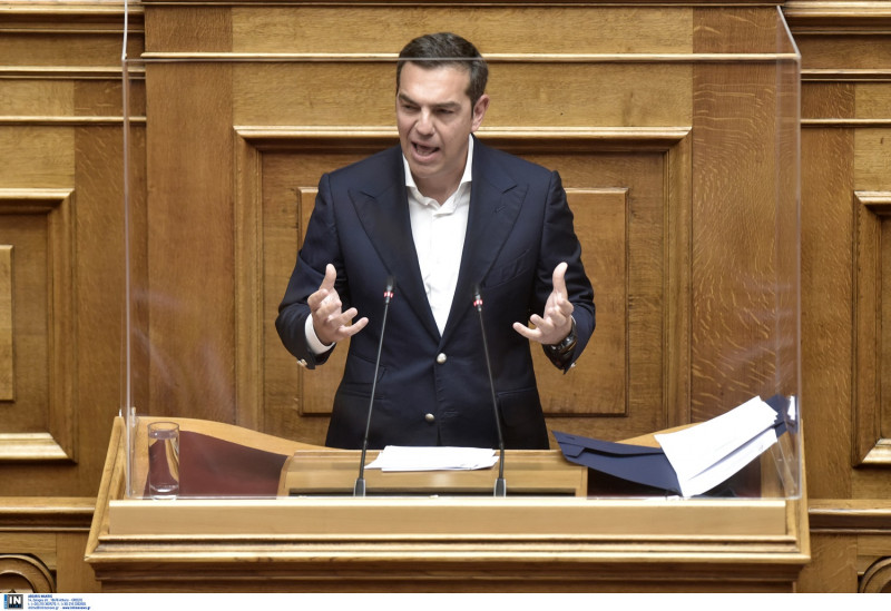 Τσίπρας: Ο κ. Μητσοτάκης ηγείται μιας κυβέρνησης αχρήστων