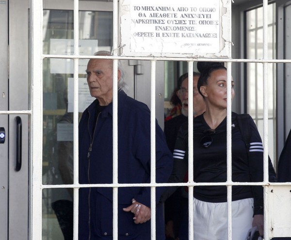 Την ενοχή Τσοχατζόπουλου - Σταμάτη για τα εξοπλιστικά εισηγείται η εισαγγελέας